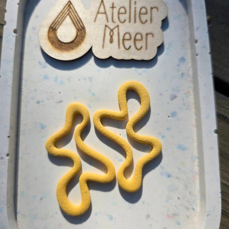 Skrible oorbellen - Zachtgeel