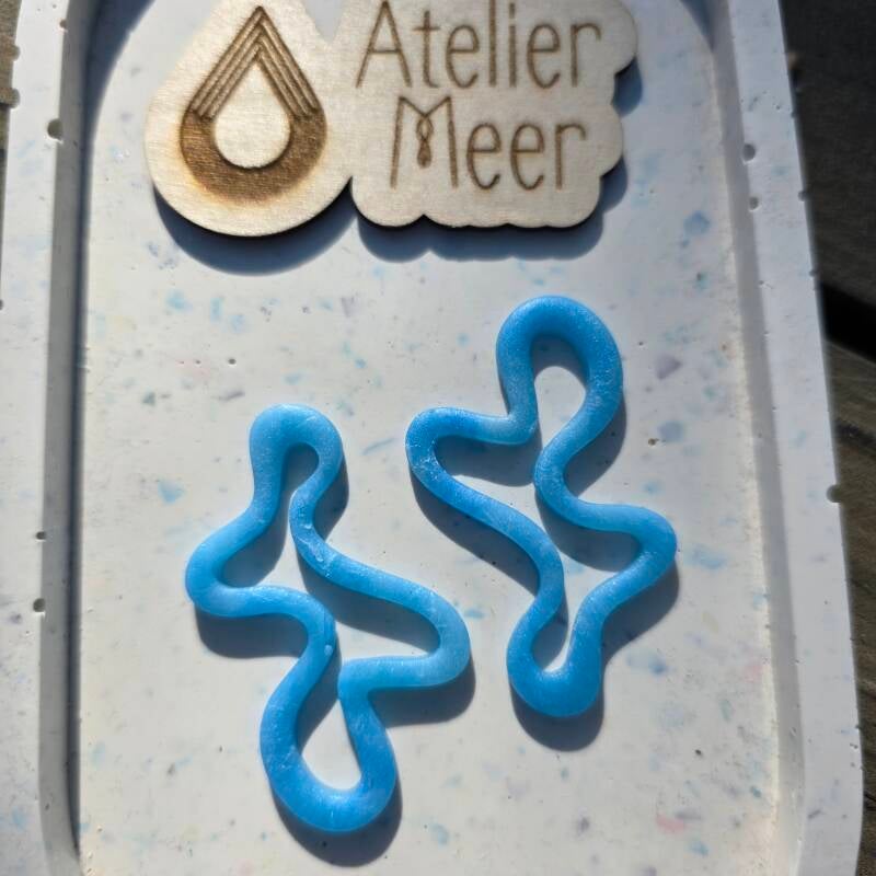 Skrible oorbellen - Lichtblauw