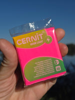 Cernit Neon Light Fuchsia - Fluo roze polymeerklei