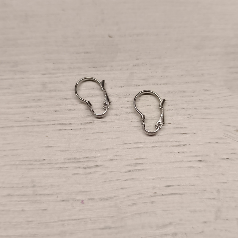 Gesloten oorhaakje kindvriendelijk ~ DIY oorbellen - 2 stuks (1 paar)
