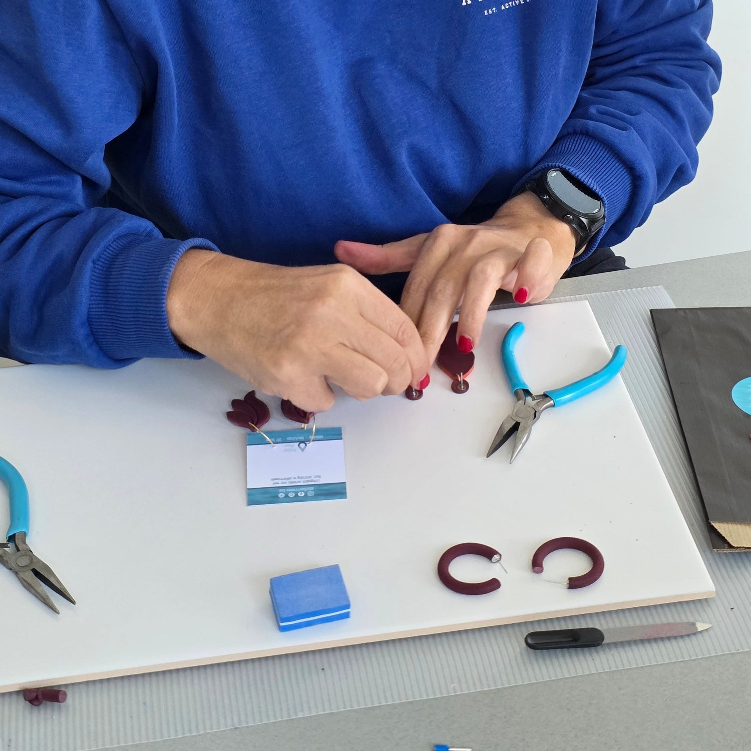 GEVORDERDEN workshop - maak je eigen oorbellen met polymeer klei - Mol