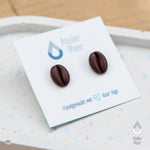 Koffieboon studs ~ bruine oorstekers voor de koffielover