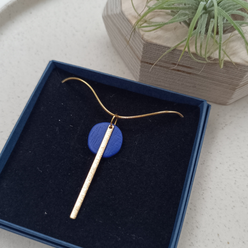 MIA ketting klei met messing staafje ~ elegante snake ketting in stainless steel